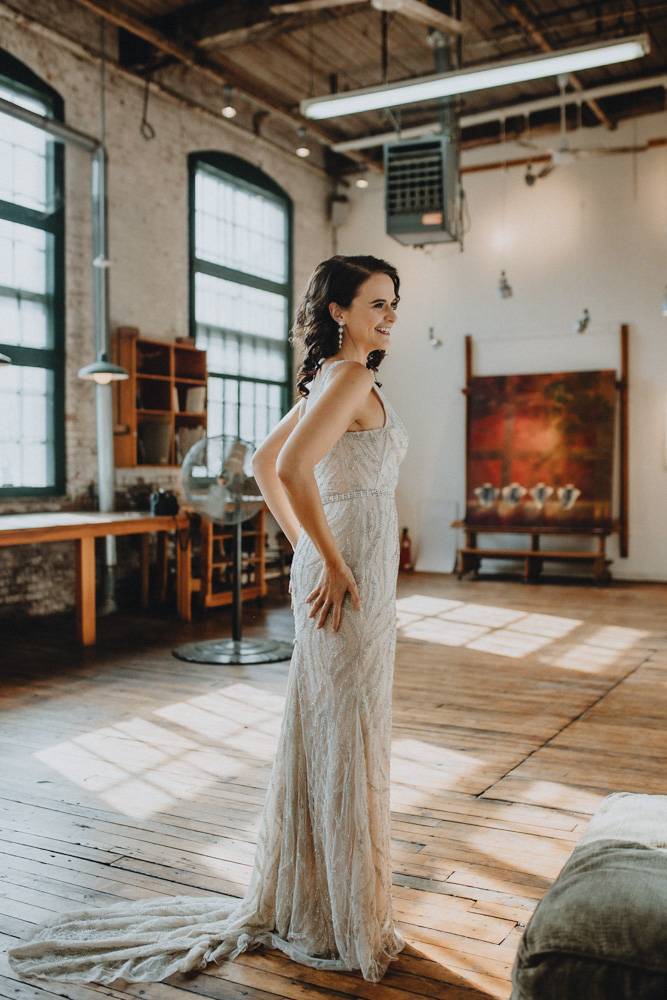 Industrial chic wedding in new york - by Lucie B. Photo wedding photographer