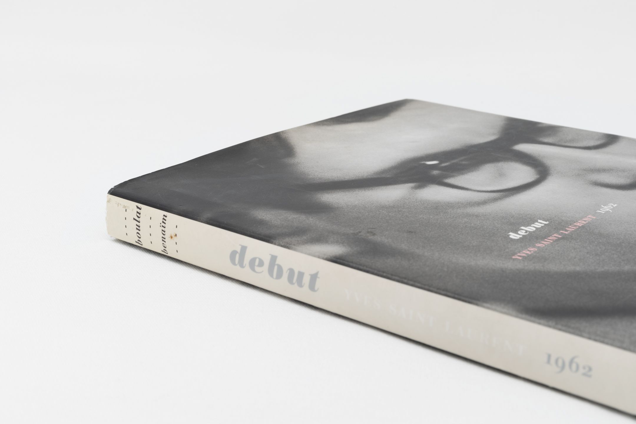 Debut: Yves Saint Laurent 1962 | International Library of Fashion 