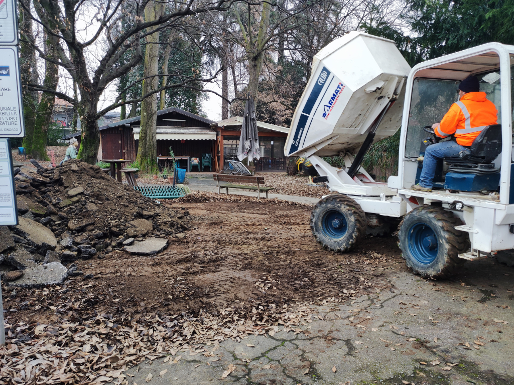 Direzione lavori Parco Zanchi: cantiere per il rinnovo delle pavimentazioni a Treviolo.