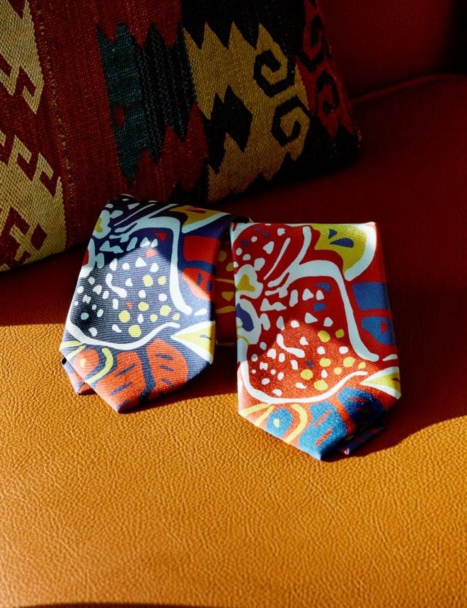 laydown of mens ties