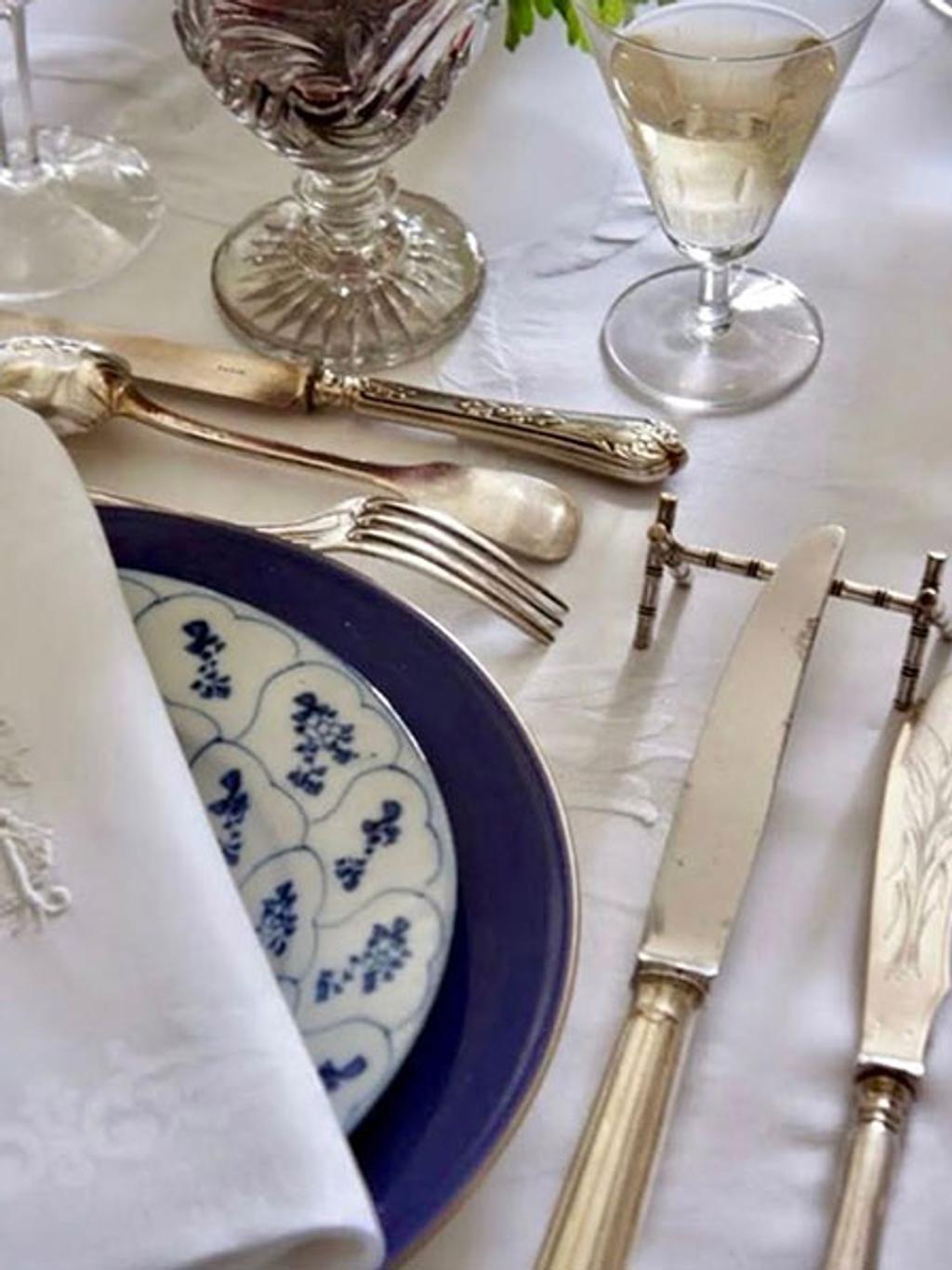 Embroidered table linens from Principe Real Linens Embroidered table linens from Principe Real Linens