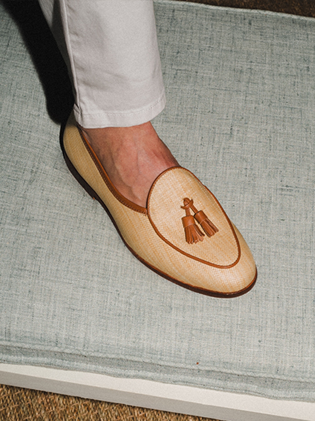 Oskar Grasscloth Loafer