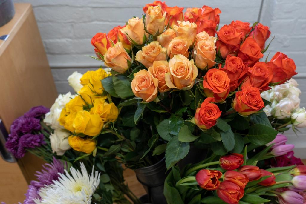 J.McLaughlin employees celebrated Women's History Month with a signature flower bar.