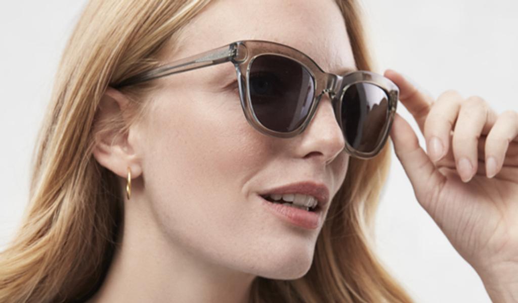 Woman wearing sunglasses.