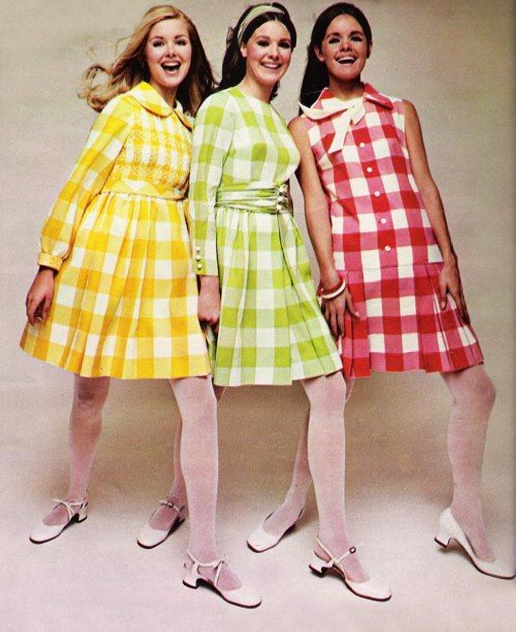 3 models wearing gingham checked pattern