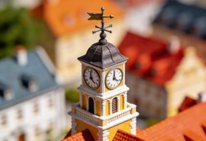 Stadtverwaltung (Rathaus) – Miniatur-Diorama, Detail Turm
