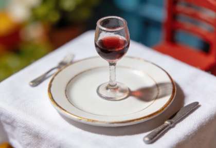 Hotel Union Restaurant – Miniatur-Diorama, Detail Gedeck
