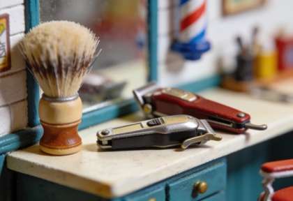 ROJ Barbershop – Miniatur-Diorama, Detail Werkzeug