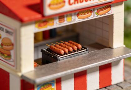 Equit's Metzger-Imbiss – Miniatur-Diorama, Theke