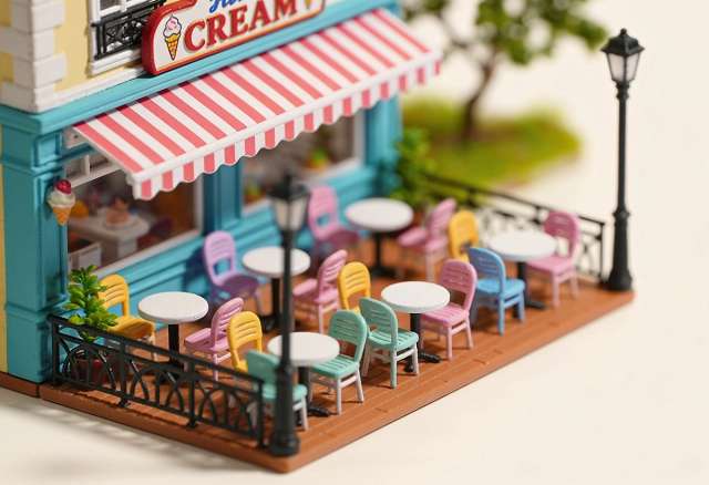Eiscafé Simonetti – Miniatur-Diorama, Terrasse
