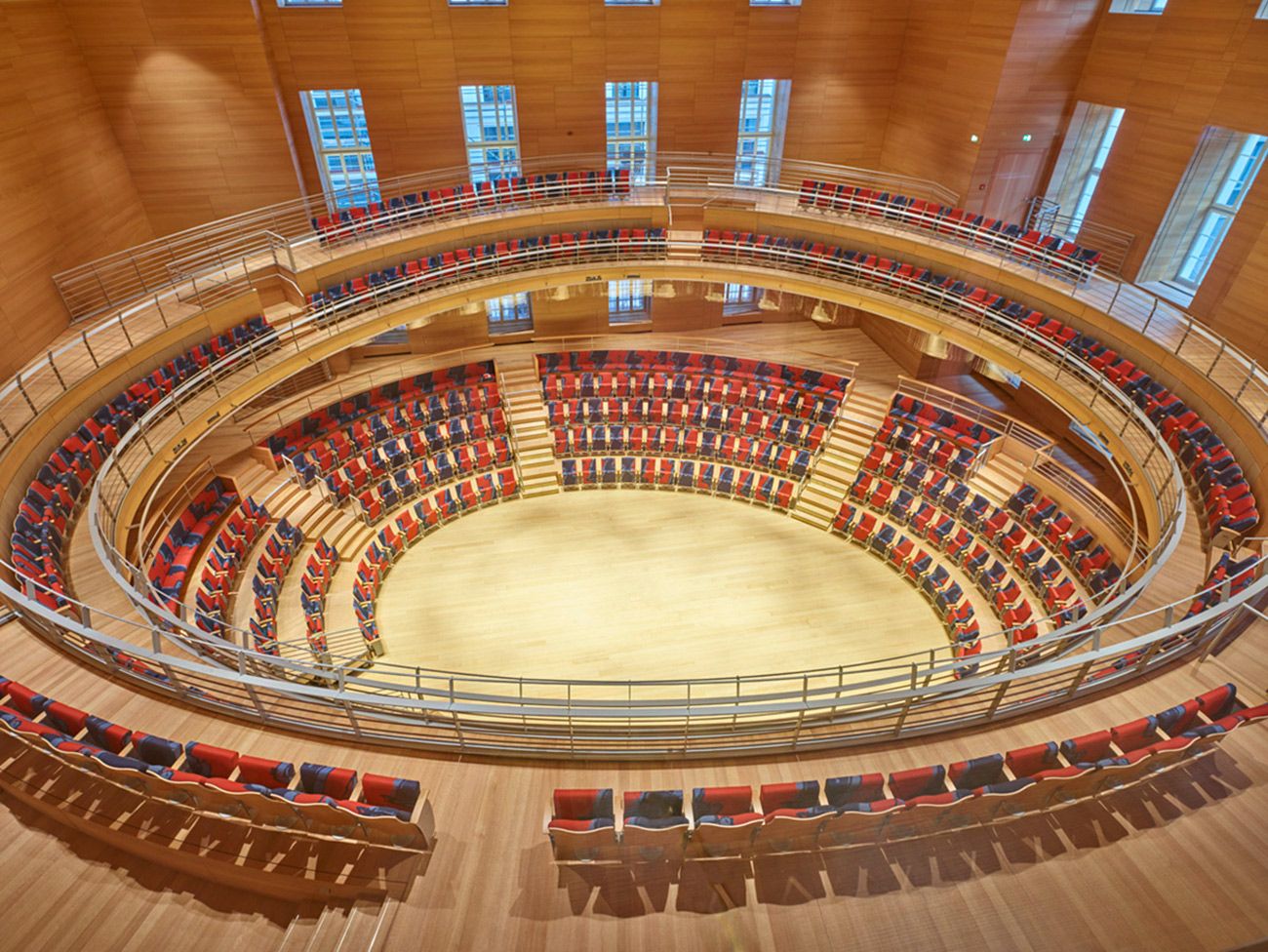 Pierre Boulez Kammermusiksaal der Barenboim-Said Akademie, entworfen von Frank Ghery © Creative Commons Wikipedia