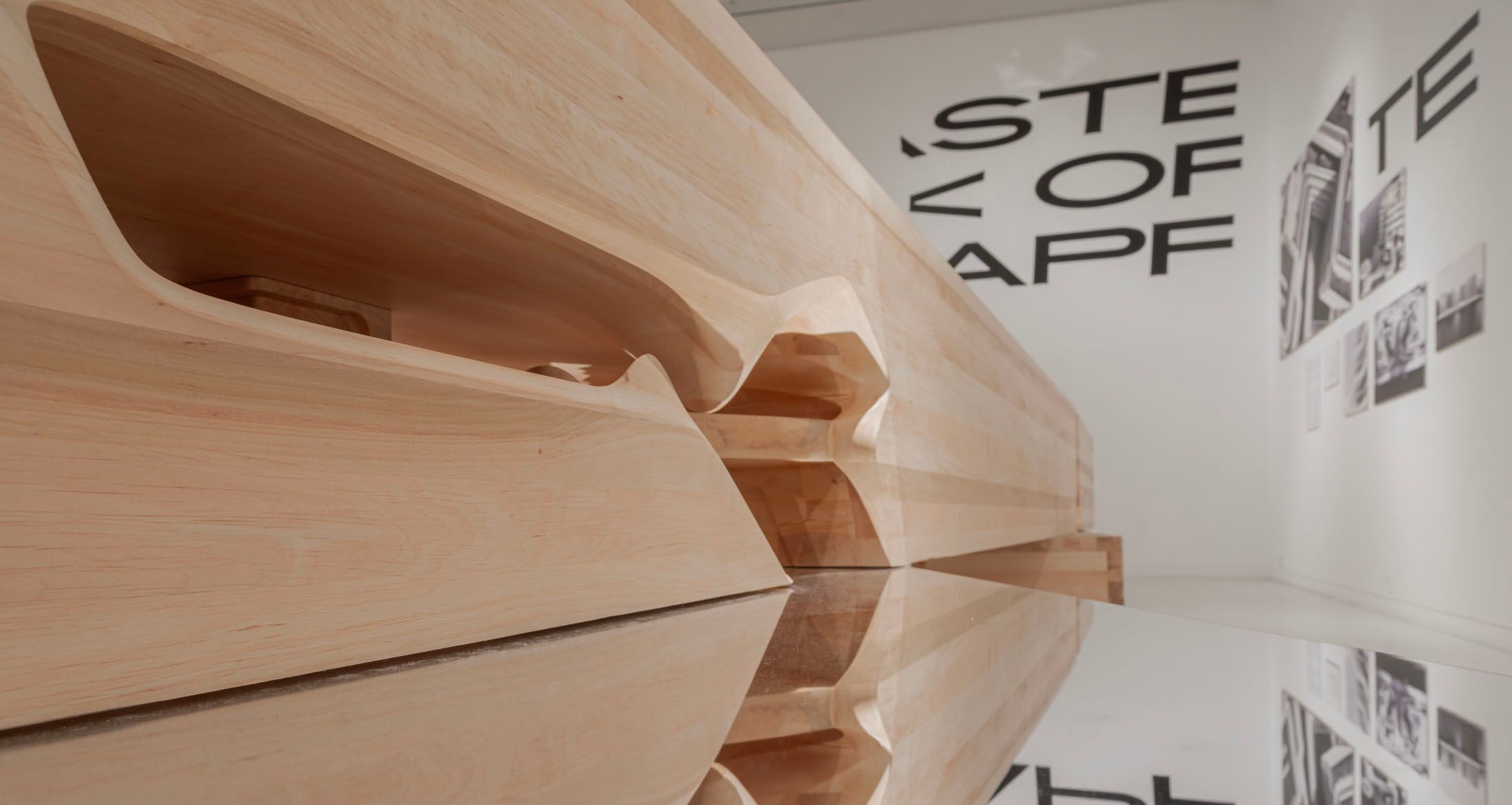 Detail Youth Hostel Munich CARVING (c) GRAFT (c) Patricia Parinejad Photography