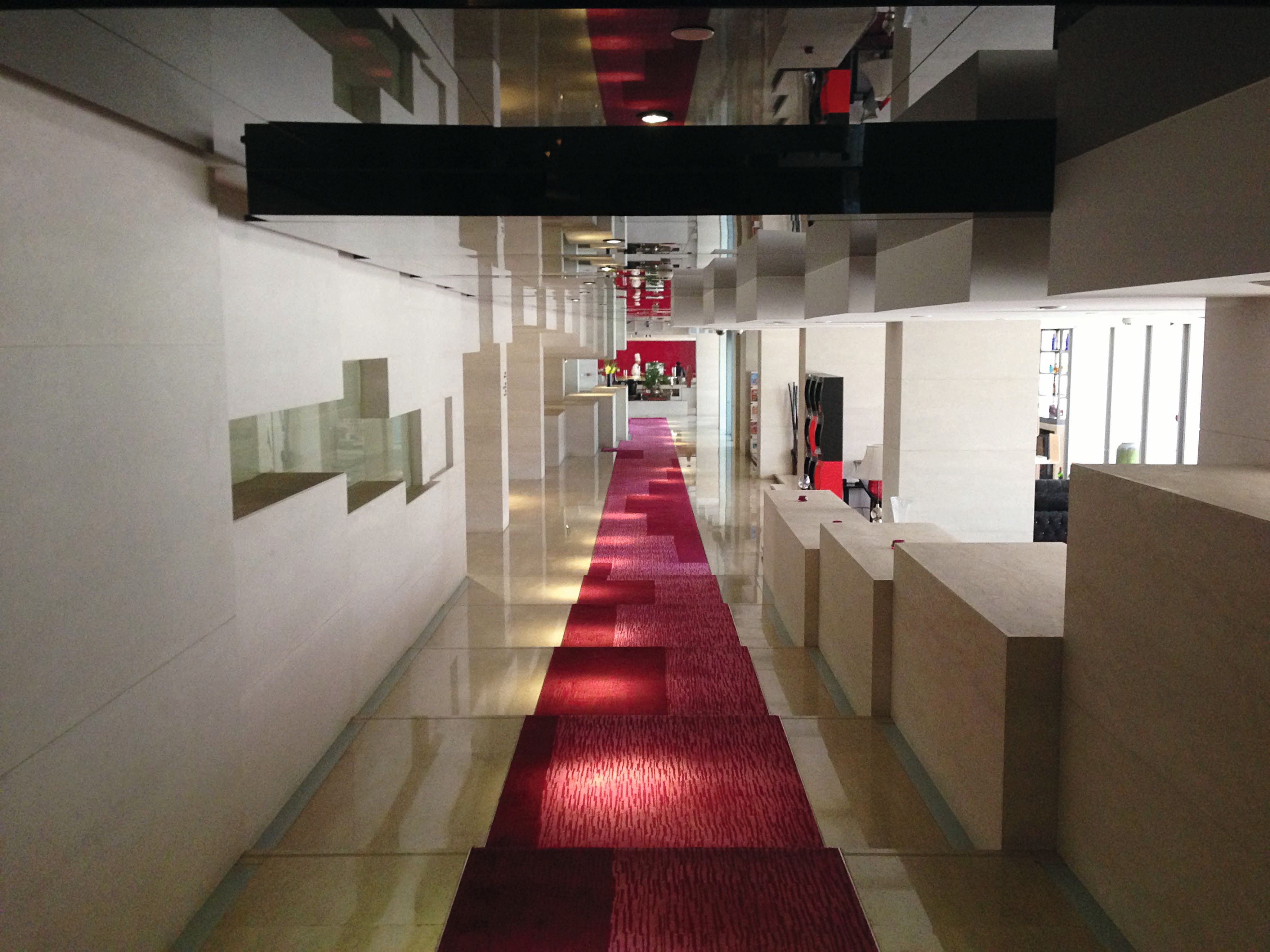 Gallery Hotel