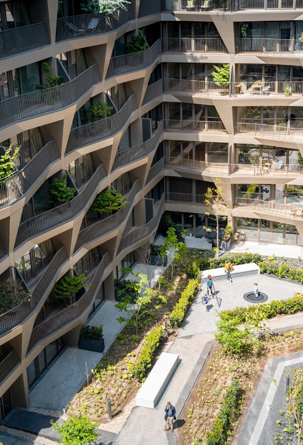 Charlie Living GRAFT