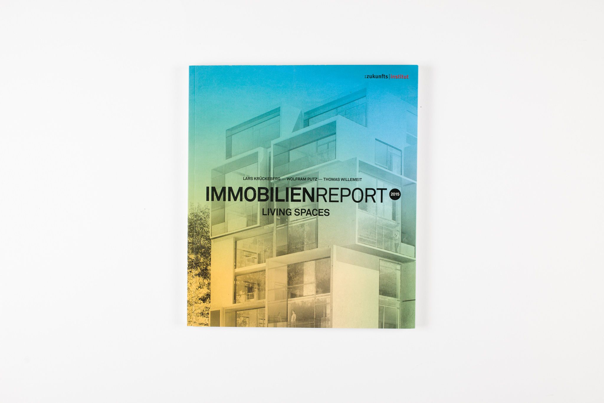 IMMOBILIEN REPORT 2015 – LIVING SPACES