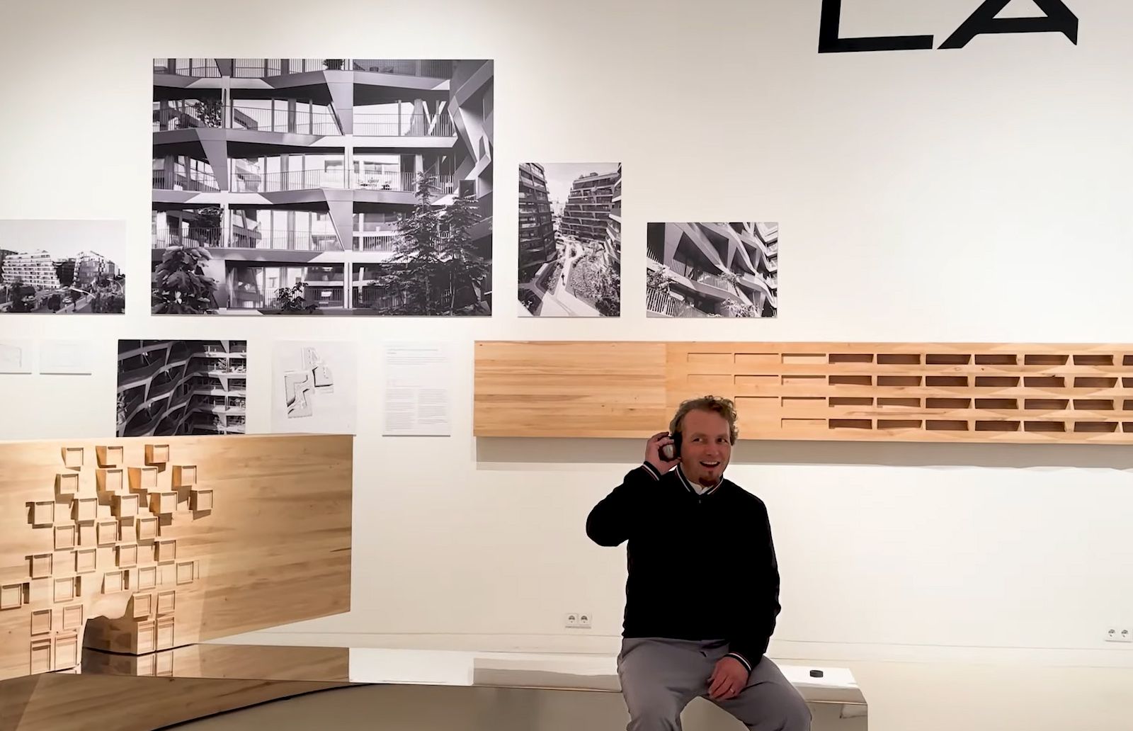 Sven Fuchs listening to his Talking Orbs (c) designboom