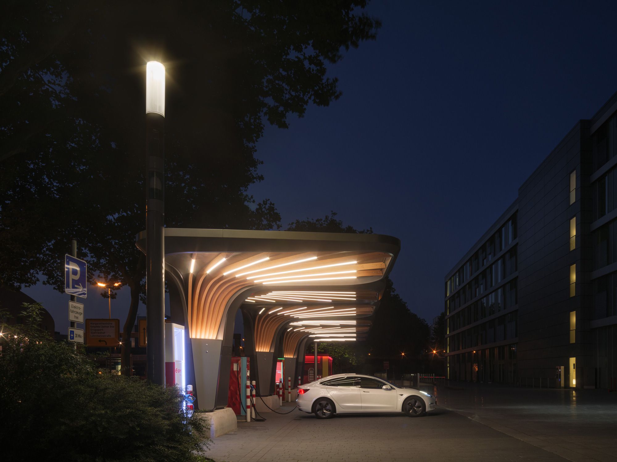 E.ON Ultra-Fast Charging Stations – Graft