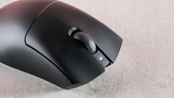 Close-up of mouse buttons on Razer DeathAdder V3 HyperSpeed