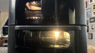 Freidora de aire horno Midea HeatXpress 8 en 1 de 11 cuartos con doble zona de cocción