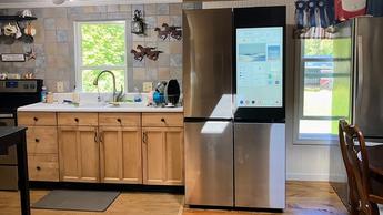 Refrigerador inteligente Samsung Bespoke de 29 pies cúbicos, 4 puertas tipo French Door con paneles personalizables
