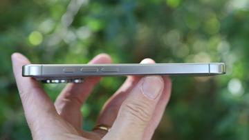 Recension av Apple iPhone 16 Pro-smartphone med nya funktioner