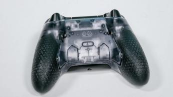人間工学に基づいたデザインのScuf Valor Proゲーミングコントローラー