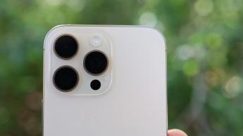 Recension av Apple iPhone 16 Pro Max-smartphone