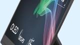 Seitenansicht des ViewSonic VP16 OLED-Monitors in seiner Standardposition, die sein elegantes Design und den hochauflösenden Bildschirm präsentiert.