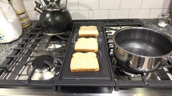 Estufa LG de gas inteligente de 6.3 pies cúbicos modelo LSGL6337F con plancha de acero inoxidable