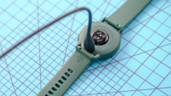 Close-up of the Garmin Vivoactive 6 smartwatch in green