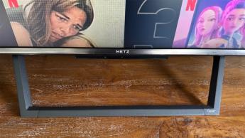 Смарт-телевизор Metz MQE7600 4K с ультра HD дисплеем