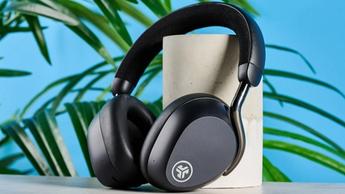 Schwarze JLab Epic Lux Lab Edition Over-Ear-Kopfhörer