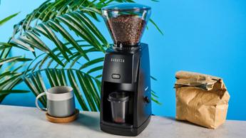 El molinillo de café Baratza Encore ESP con tolva de 200 g, muelas de acero y exterior de plástico negro