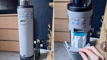 La aspiradora Samsung Bespoke AI Jet Ultra con la bolsa para polvo almacenada en la base de carga