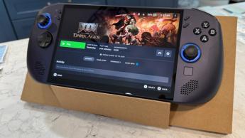 Lenovo Legion Go S håndholdt spillekonsol med SteamOS-brugerflade