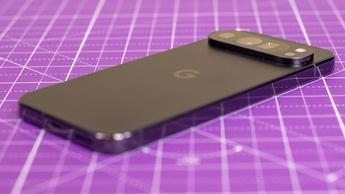 Google Pixel 9 Pro-smartphone i obsidiansvart färg