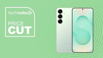 Samsung Galaxy S25 na cor verde menta exibido sobre um fundo verde combinando, com sobreposição de desconto de preço