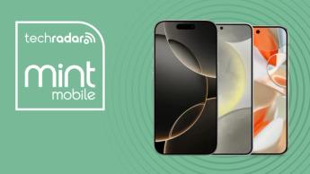Apple iPhone 16 Pro, Samsung Galaxy S24 y Google Pixel 9 XL exhibidos sobre un fondo verde con el logo de Mint Mobile