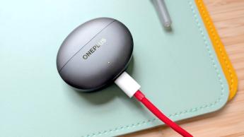 OnePlus Buds 4 kabellose Ohrhörer mit Ladecase