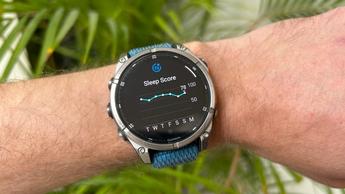 Garmin Fenix 8 smartwatch søvnsporingsskærm