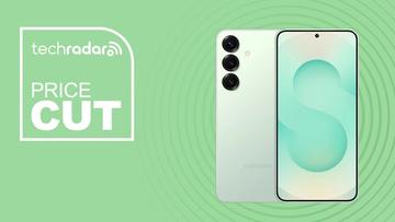 Smartphone Samsung Galaxy S25 na cor verde menta com texto de queda de preço sobre fundo verde