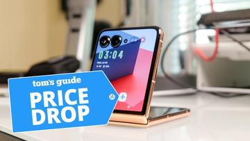 Motorola Razr Plus 2025 foldbar smartphone med ekstern skærm