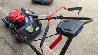 Tondeuse à gazon Troy-Bilt XP de 21 pouces avec moteur Briggs et Stratton de 163 cc