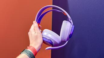 マイク付きJBL Quantumゲーミングヘッドセット