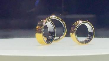 Reloj inteligente en forma de anillo de Samsung Galaxy con diseño elegante y funciones personalizables