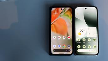 Hands-on foto af Google Pixel 10 Pro Fold-smartphonen