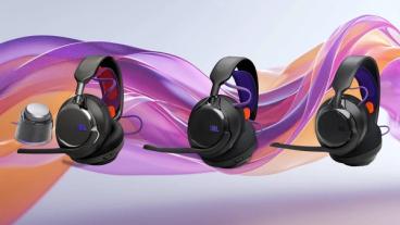 JBL Quantum gaming-headset visas mot en futuristisk bakgrund