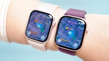 Apple Watch Series 10 nos tamanhos de 42 mm e 46 mm no pulso de um utilizador, a mostrar a navegação no Apple Maps