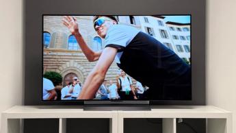 48-дюймовый OLED-телевизор LG C5 с ультрачетким экраном