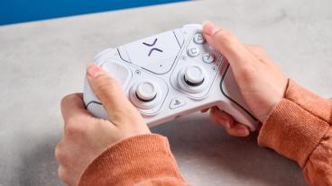 PlayStation 5用のホワイトTurtle Beach Victrix Pro BFG Reloadedワイヤレスコントローラー